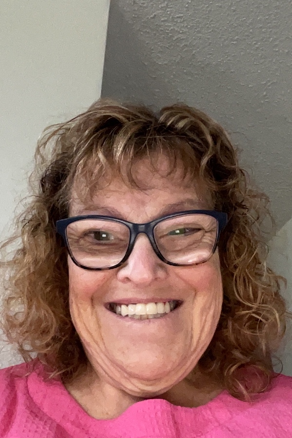 Cruise Brothers Travel Agent Melinda Beck
